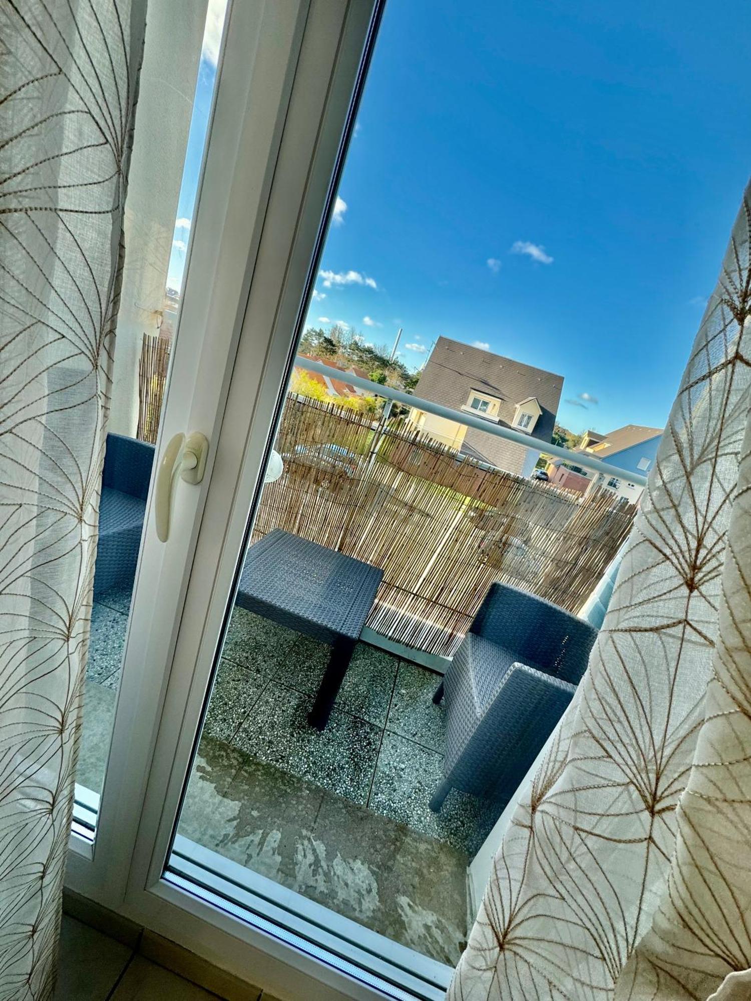 Le Paillette T2 400 M De La Apartment Berck